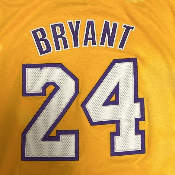 Adidas Kobe Bryant Lakers T-Shirt - Picture 7 of 7